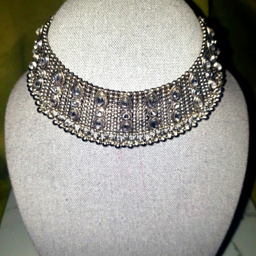 Silver Choker/Collar Charm Necklace